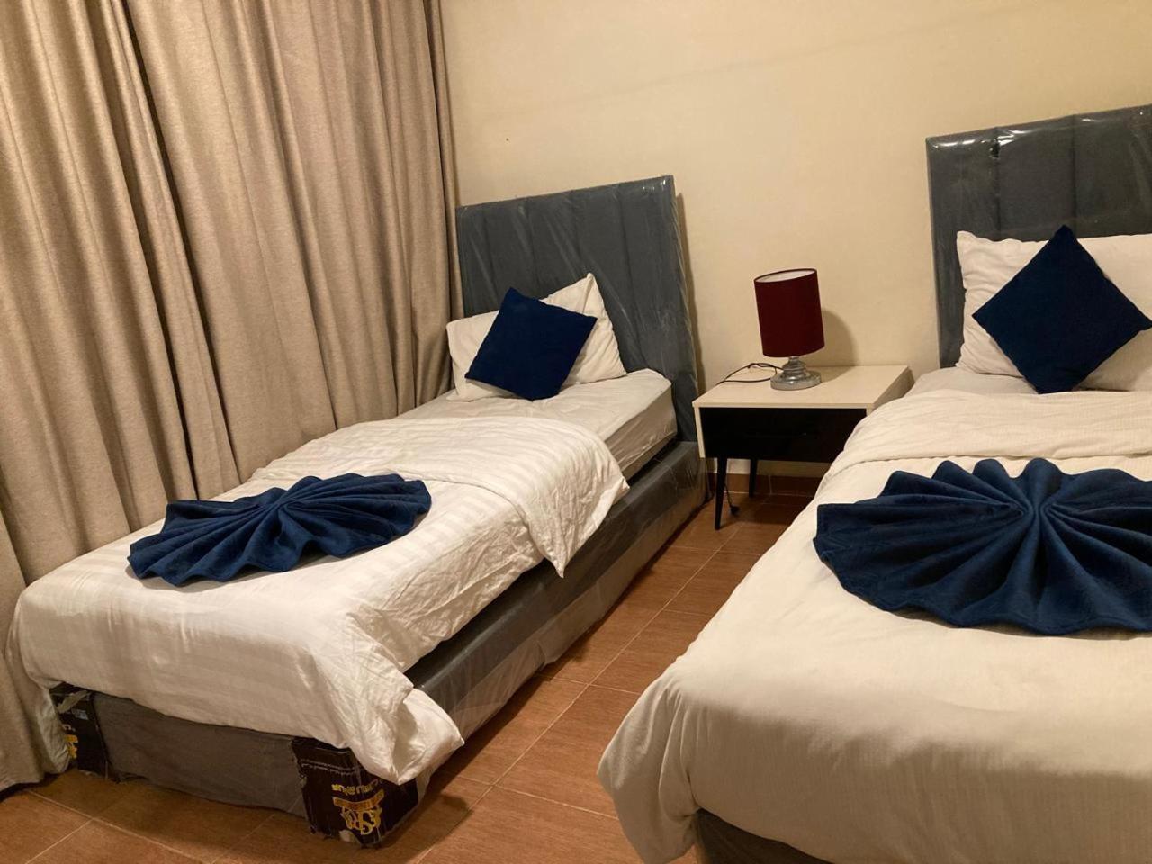Uptown Hotel Apartment 암만 외부 사진