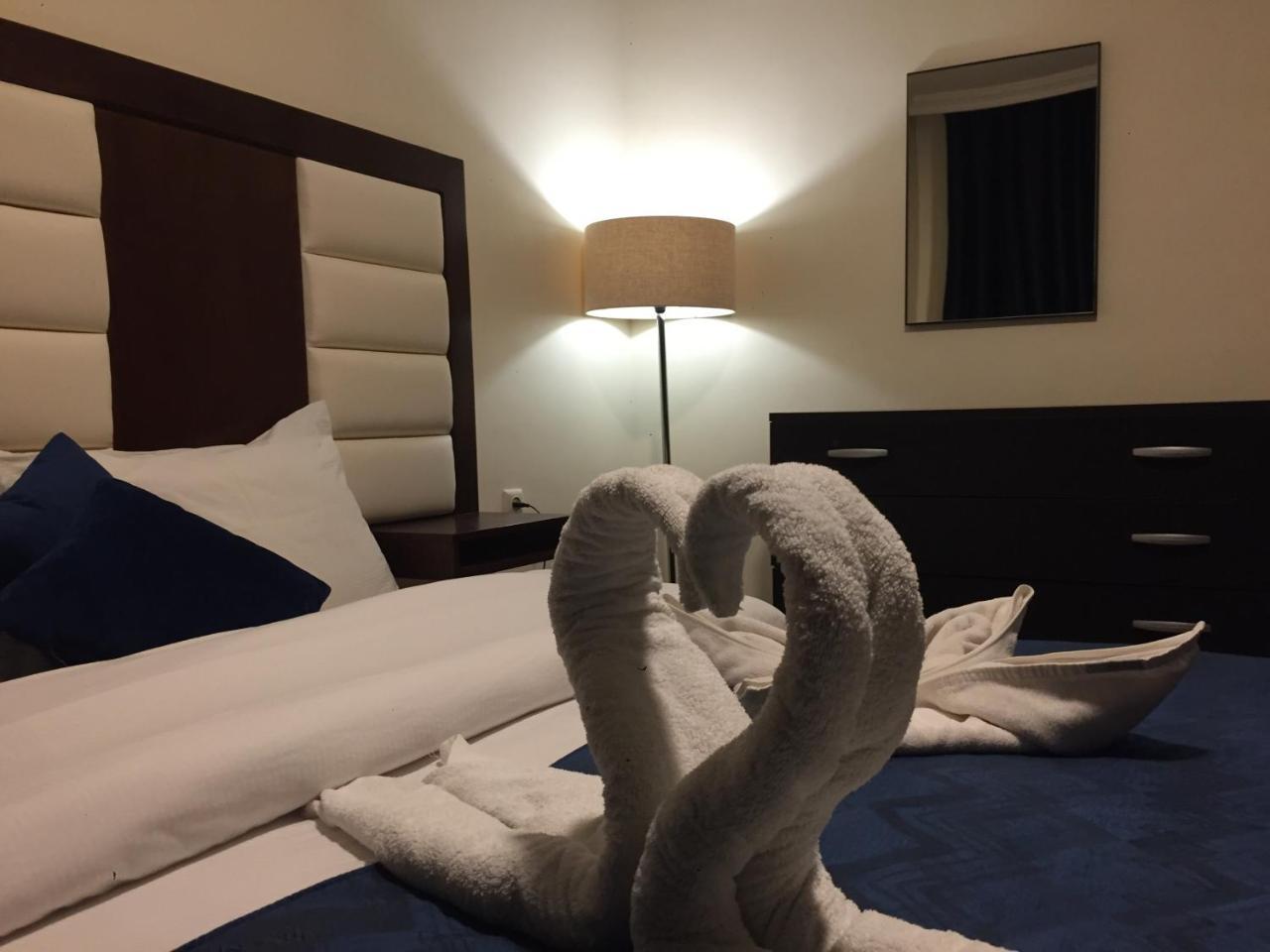Uptown Hotel Apartment 암만 외부 사진