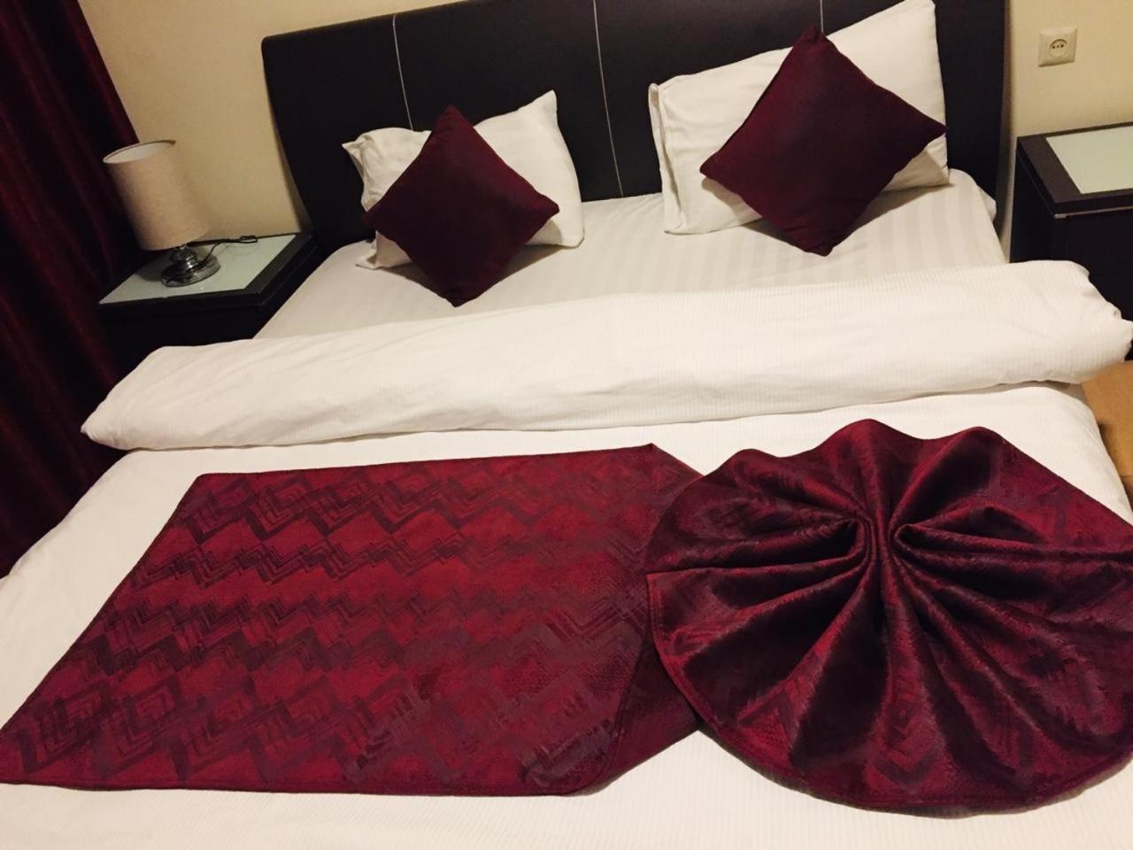 Uptown Hotel Apartment 암만 외부 사진