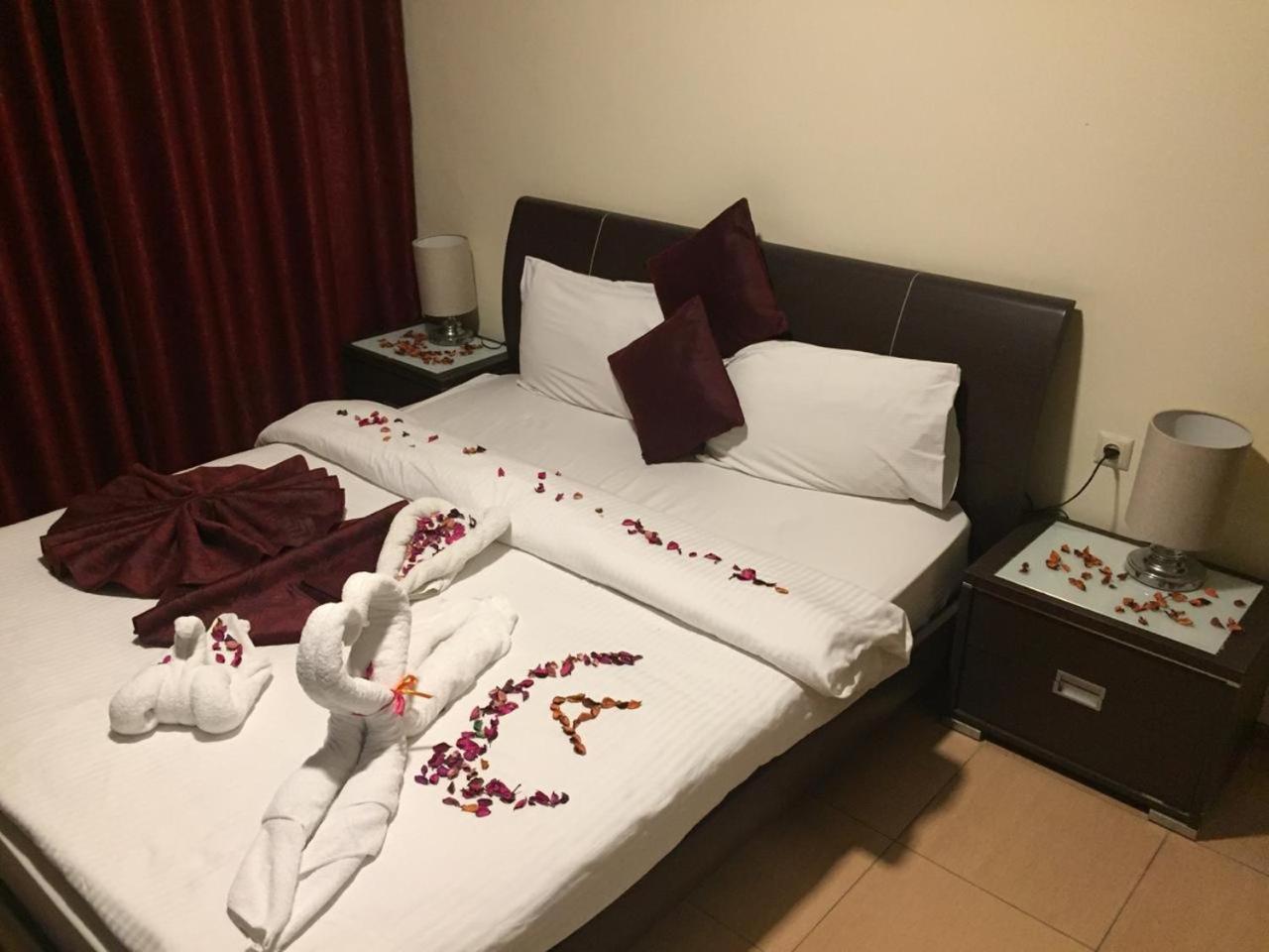 Uptown Hotel Apartment 암만 외부 사진