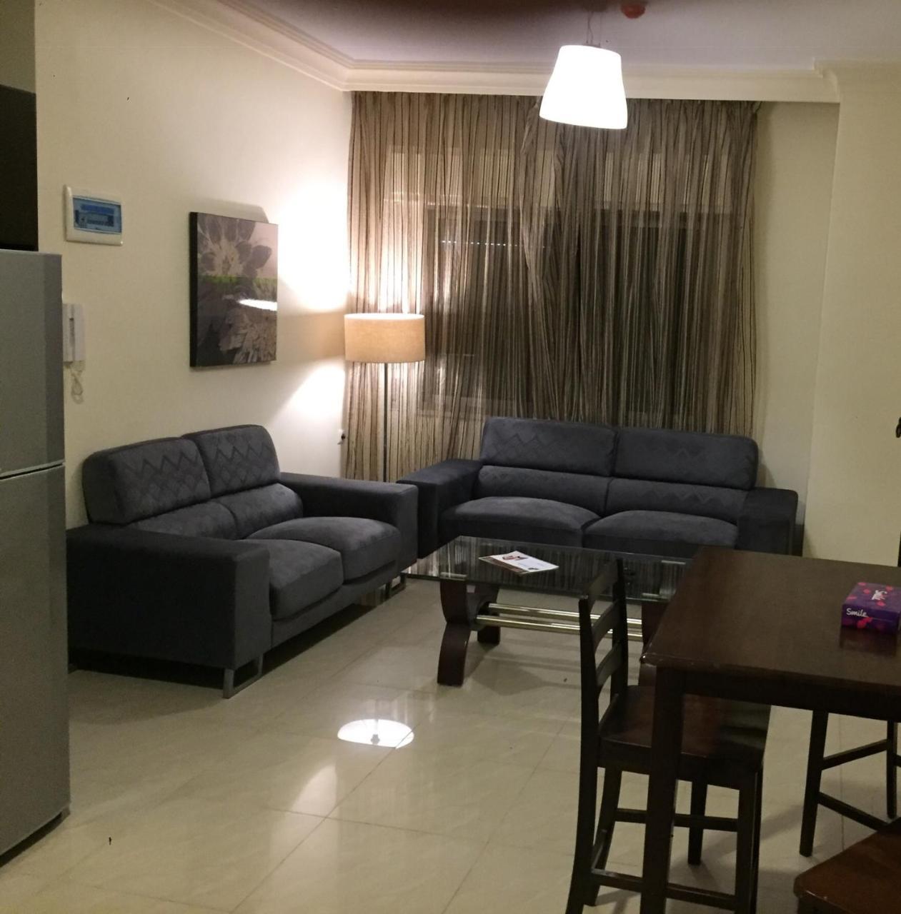Uptown Hotel Apartment 암만 외부 사진