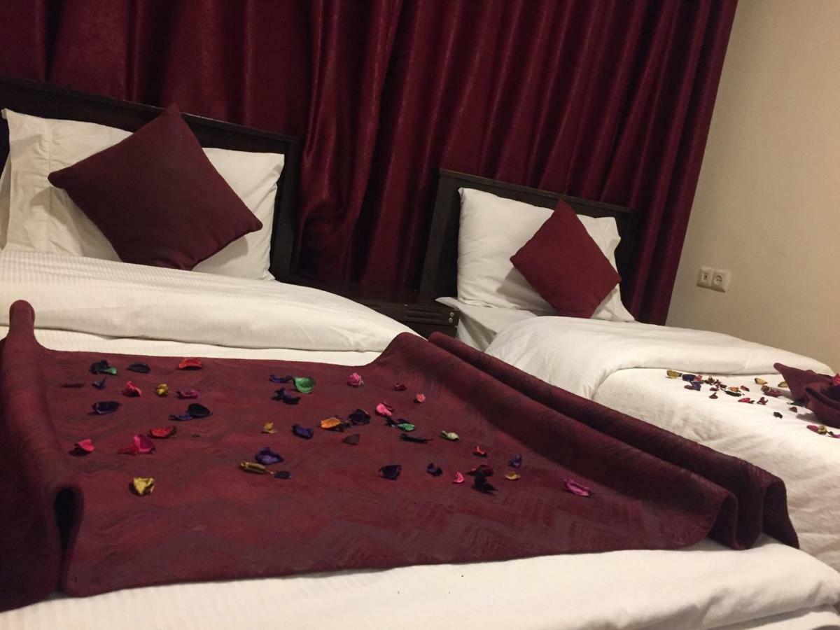 Uptown Hotel Apartment 암만 외부 사진